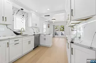 110 Central Ave, Rochelle Park Township, NJ 07662 - Photo 6