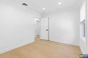 110 Central Ave, Rochelle Park Township, NJ 07662 - Photo 14
