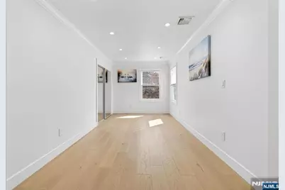110 Central Avenue, Rochelle Park Township, NJ 07662 - Photo 12