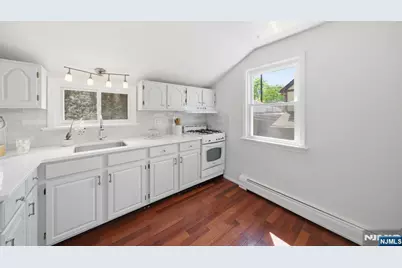 386 Kinderkamack Road, Oradell, NJ 07649 - Photo 2