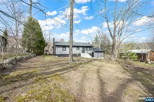 132 Upper High Crest Rd, West Milford, NJ 07480 - Photo 32