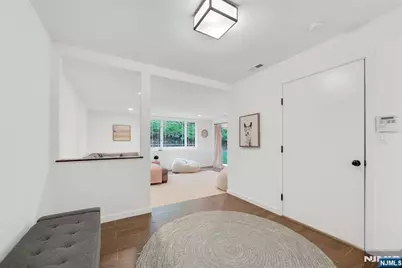 22 Fox Run, Allendale, NJ 07401 - Photo 6