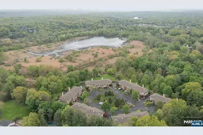 22 Fox Run, Allendale, NJ 07401 - Photo 46