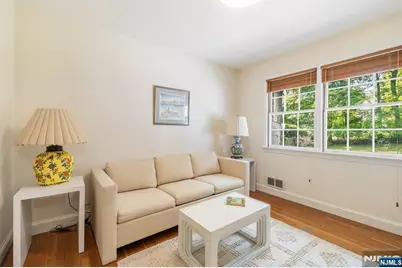 46 Kenmore Place, Glen Rock, NJ 07452 - Photo 18