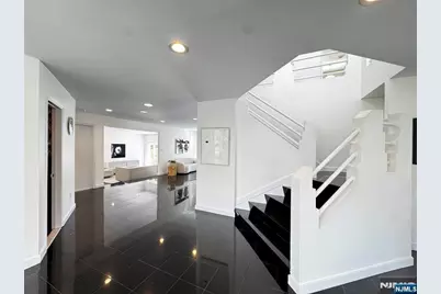 81 Greenwoods Road, Old Tappan, NJ 07675 - Photo 12