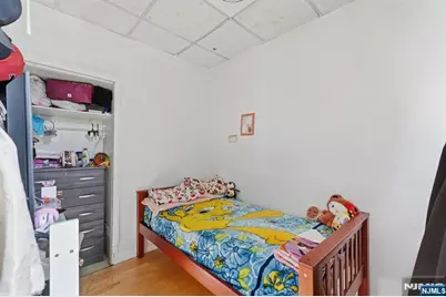 1507 Kerrigan Avenue, Union City, NJ 07087 - Photo 30