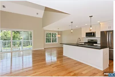 2-48 Grove Avenue 40 #40, Cedar Grove, NJ 07009 - Photo 4