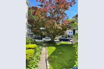 134 Harding Avenue, Clifton, NJ 07011 - Photo 8