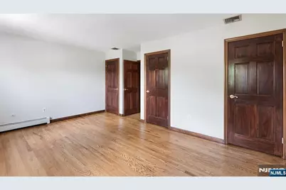 154 Milton Avenue, Nutley, NJ 07110 - Photo 18
