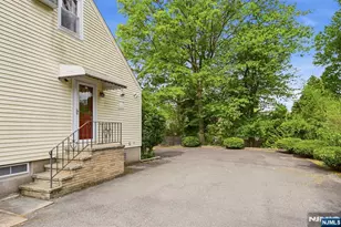 264 Fern St, Washington Township, NJ 07676 - Photo 10