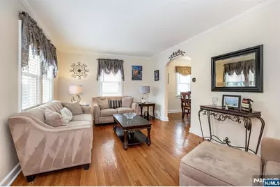 136 Sunset Avenue, North Arlington, NJ 07031 - Photo 6