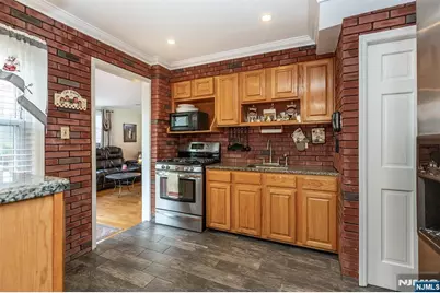 136 Sunset Avenue, North Arlington, NJ 07031 - Photo 12