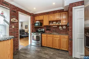 136 Sunset Ave, North Arlington, NJ 07031 - Photo 12