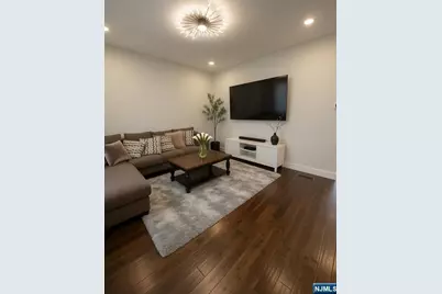 402 Cliff Street, Fairview, NJ 07022 - Photo 2