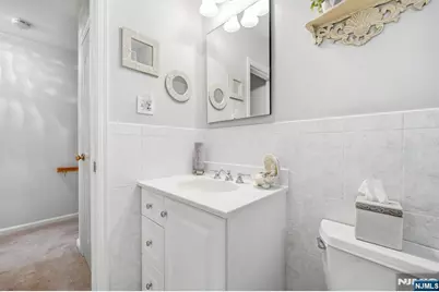 291 S Chestnut Street, Washington Township, NJ 07676 - Photo 16