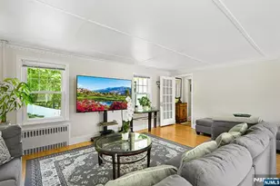 125 Alexander Ave, Montclair, NJ 07043 - Photo 22