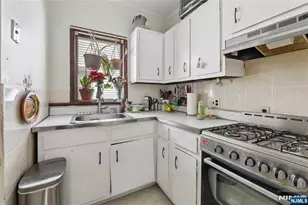 360 Rutherford Blvd, Clifton, NJ 07014 - Photo 10