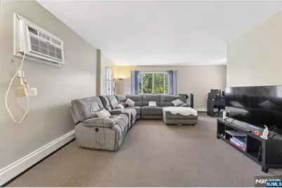 360 Rutherford Boulevard, Clifton, NJ 07014 - Photo 4