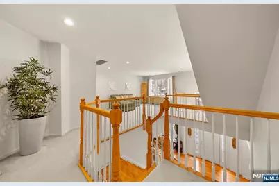 48 Bovensiepen Court, Roseland, NJ 07068 - Photo 16