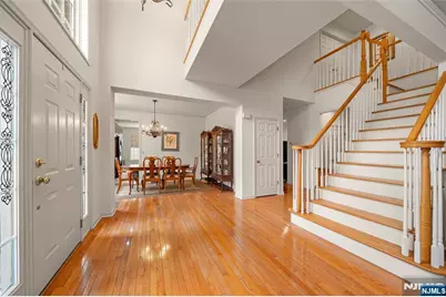 48 Bovensiepen Court, Roseland, NJ 07068 - Photo 6