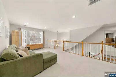48 Bovensiepen Court, Roseland, NJ 07068 - Photo 18