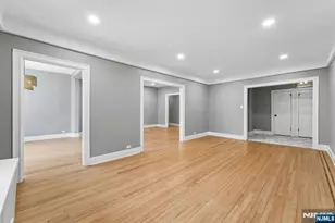 131 Kensington Ave D5, Jersey City, NJ 07304 - Photo 12