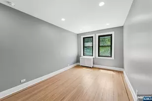 131 Kensington Ave D5, Jersey City, NJ 07304 - Photo 2