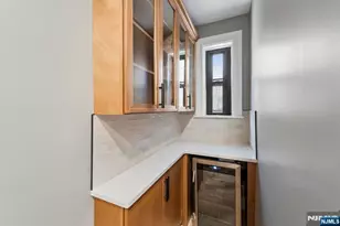 131 Kensington Ave D5, Jersey City, NJ 07304 - Photo 18