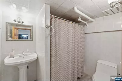 123 Cosman Street, Washington Township, NJ 07676 - Photo 14