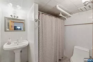 123 Cosman St, Washington Township, NJ 07676 - Photo 14