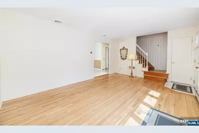 225 Linden Road, Wayne, NJ 07470 - Photo 12