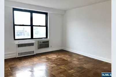 500 Central Avenue 213 #213, Union City, NJ 07087 - Photo 8