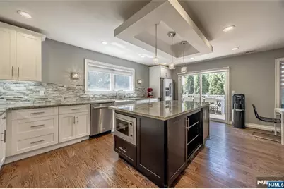 82 Monroe Avenue, Cresskill, NJ 07626 - Photo 6