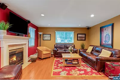15 Colonial Road, Tenafly, NJ 07670 - Photo 14