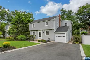15 Colonial Rd, Tenafly, NJ 07670 - Photo 4