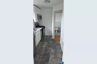 55 Bergen Boulevard 5B #5B, Palisades Park, NJ 07650 - Photo 4