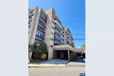 555 Gorge Road 4I #4I, Cliffside Park, NJ 07010 - Photo 1