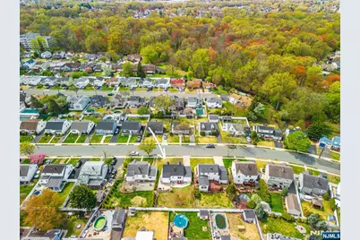 40 South Drive, Rochelle Park Township, NJ 07662 - Photo 28