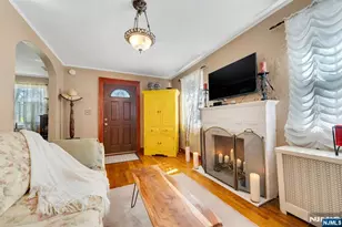 138 Lincoln Ave, Wood Ridge, NJ 07075 - Photo 18