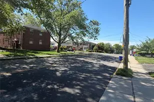 1225 Inwood Terrace, Fort Lee, NJ 07024 - Photo 18