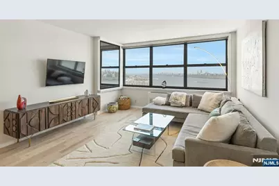 7004 Blvd East 31D #31D, Guttenberg, NJ 07093 - Photo 1