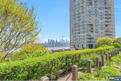 7004 Blvd East 31D #31D, Guttenberg, NJ 07093 - Photo 26