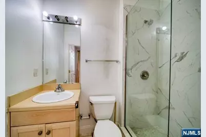 270 Marietta Street, Englewood Cliffs, NJ 07632 - Photo 12