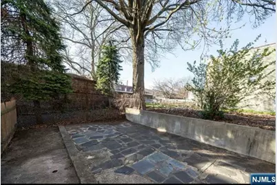 75 Palisade Avenue 1 #1, Jersey City, NJ 07306 - Photo 4
