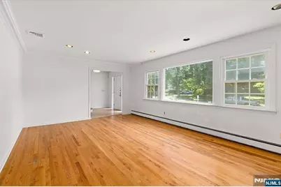 619 Cadmus Court, Teaneck Township, NJ 07666 - Photo 6