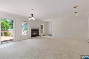 619 Cadmus Ct, Teaneck Township, NJ 07666 - Photo 14