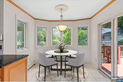 619 Cadmus Court, Teaneck Township, NJ 07666 - Photo 12