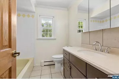619 Cadmus Court, Teaneck Township, NJ 07666 - Photo 28