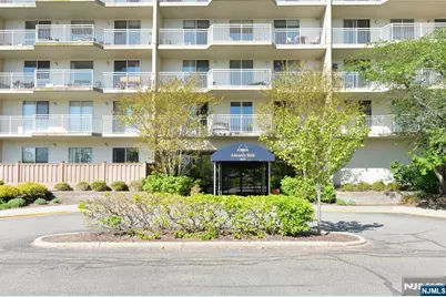 1077 River Ph6 #PH6, Edgewater, NJ 07020 - Photo 2