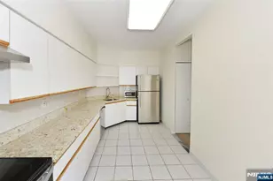 1077 River Ph6, Edgewater, NJ 07020 - Photo 14